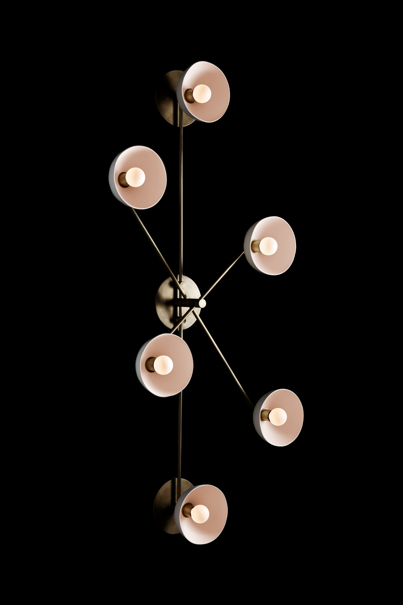 Hollace Cluny / Trapeze 6 Surface Mount